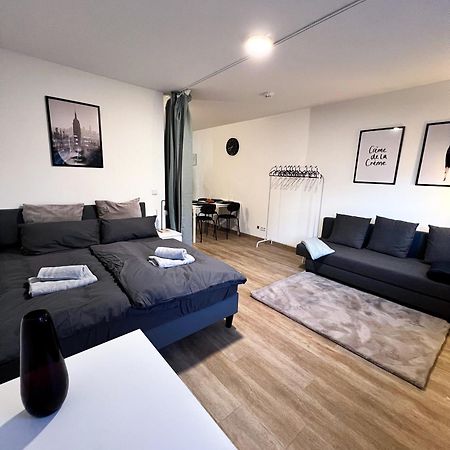 Zentrale Wohlfuehloase Mit Parkplatz Daire Osnabrück Dış mekan fotoğraf