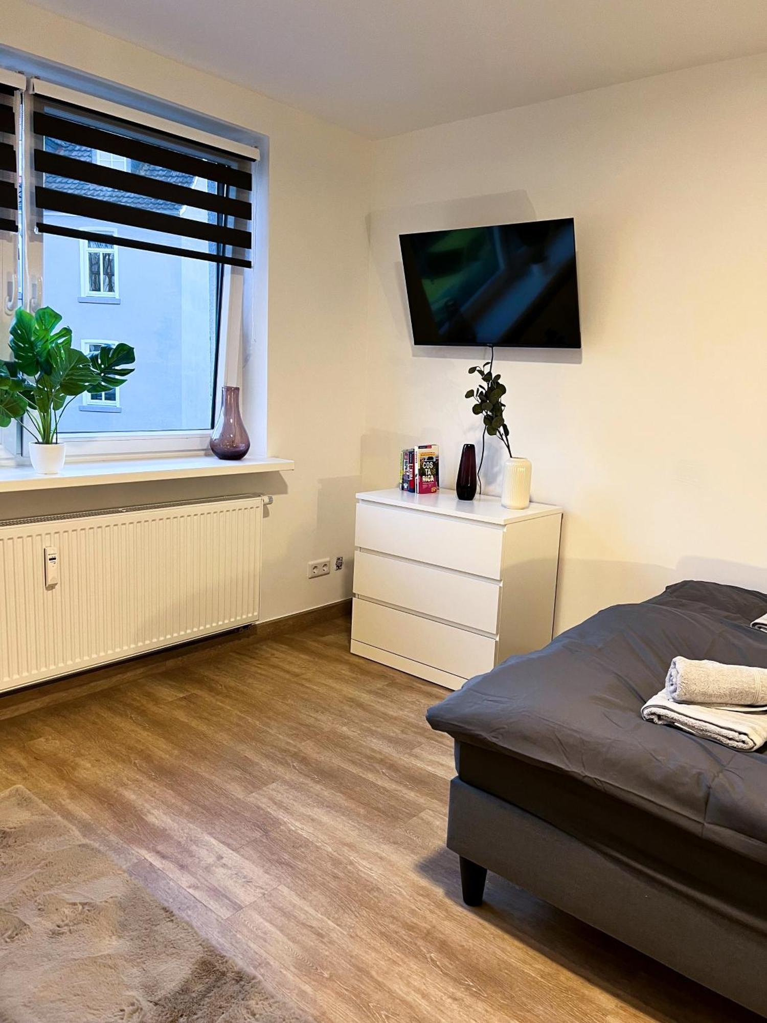 Zentrale Wohlfuehloase Mit Parkplatz Daire Osnabrück Dış mekan fotoğraf